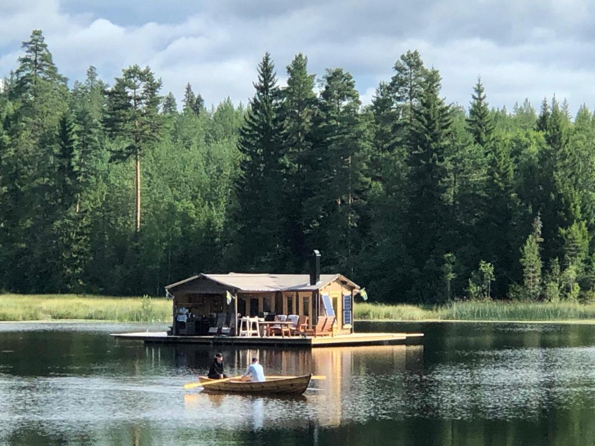 Rustika Strandstugor Utanfoer Raettvik Экстерьер фото