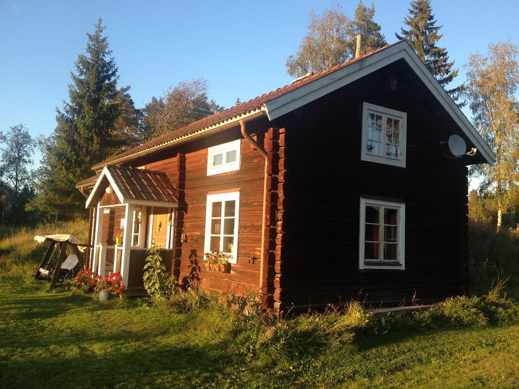 Rustika Strandstugor Utanfoer Raettvik Экстерьер фото